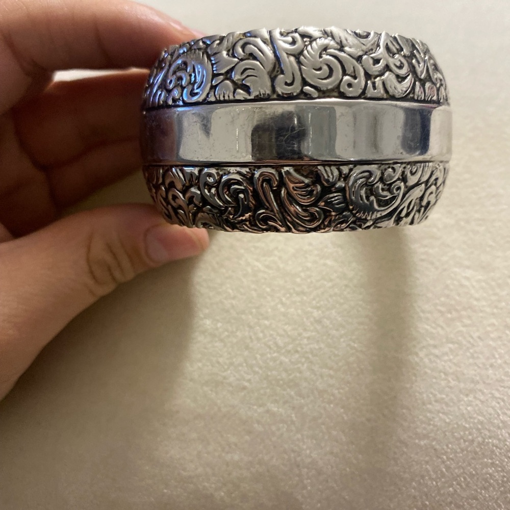 Elegant Silver-Tone Engraved Bracelet